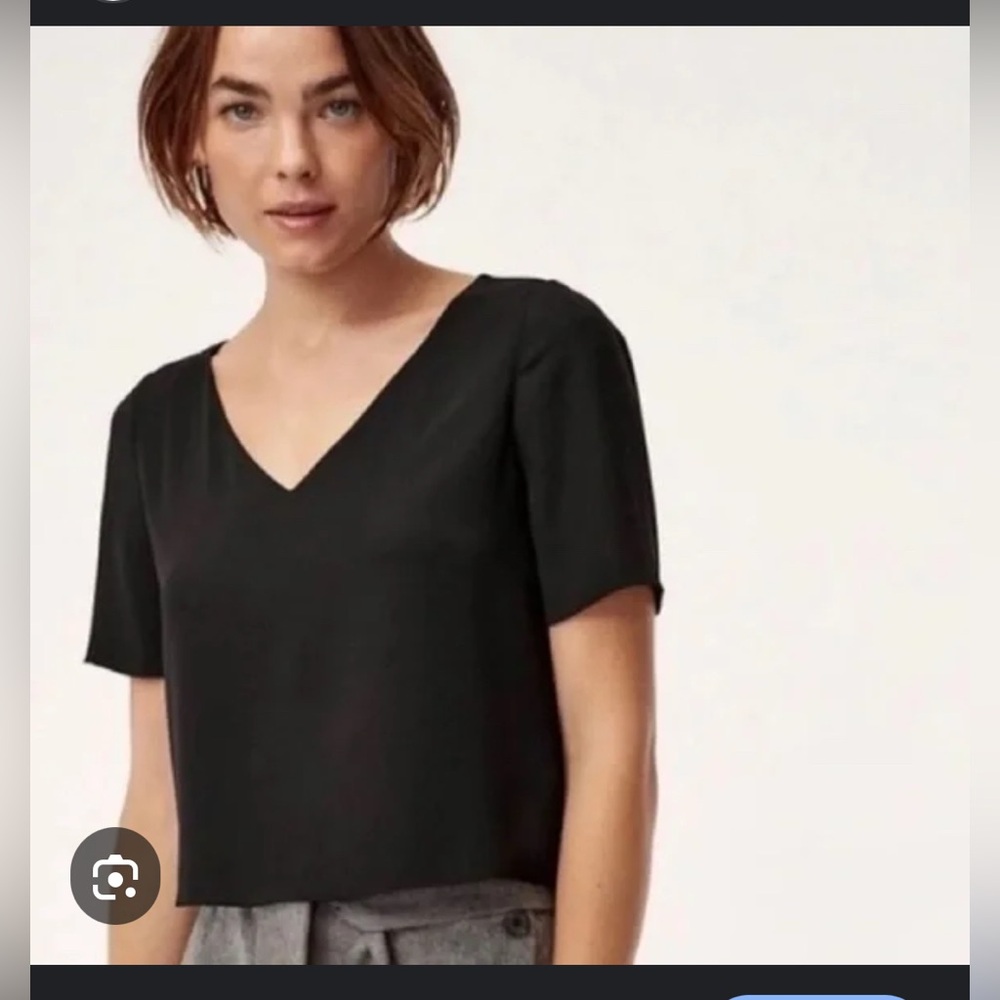 Aritzia Babaton Randy blouse black Large